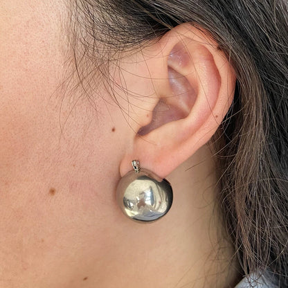 The Sculptural Hoops