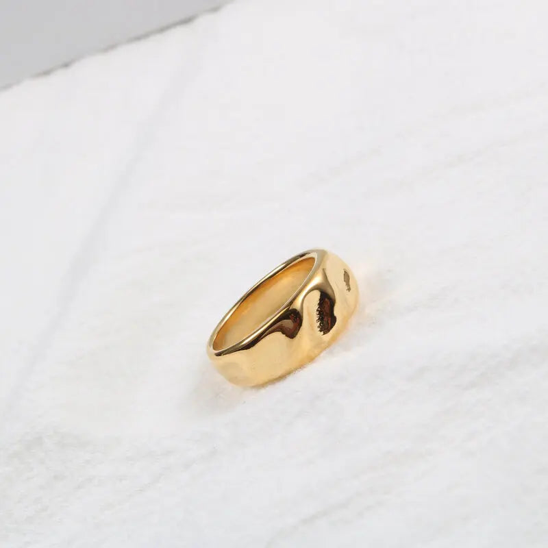 The Ripple Ring
