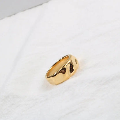 The Ripple Ring