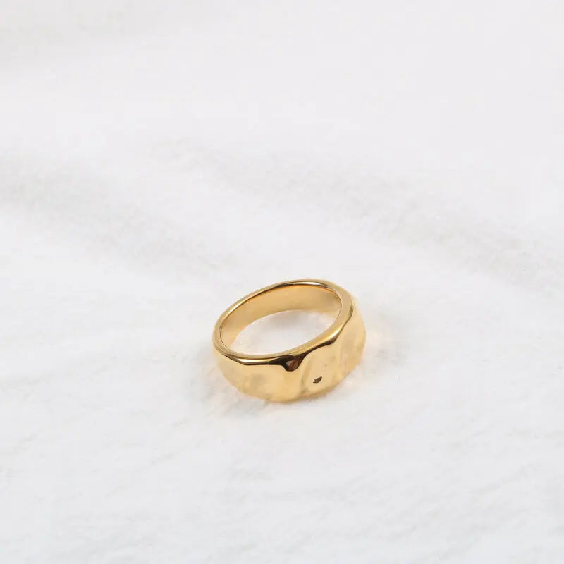The Ripple Ring