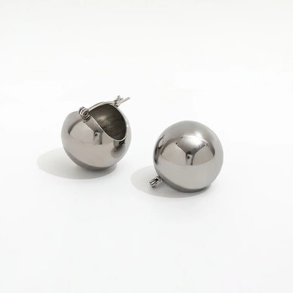 The Sculptural Hoops